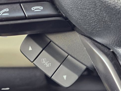 Used 2022 Subaru Ascent Limited w/ Technology Package image 32