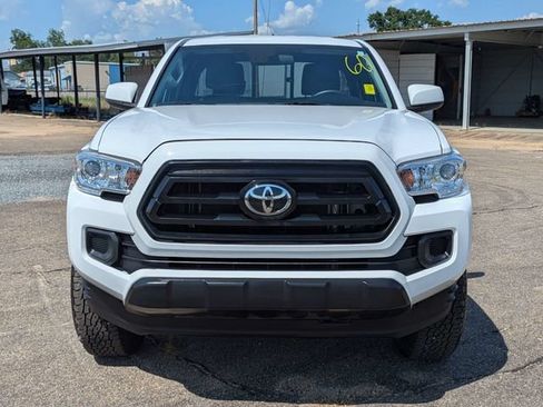 Used 2023 Toyota Tacoma SR RWD image 9