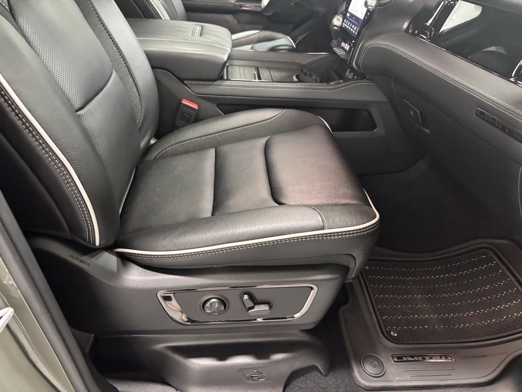 Used 2026 RAM 1500 Limited AWD/4WD image 61