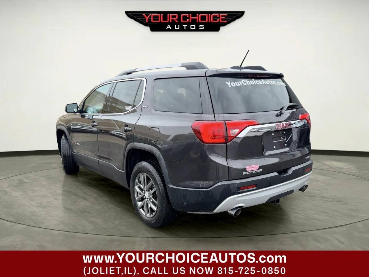 Used 2017 GMC Acadia SLT w/ LPO, Floor Liner Package AWD/4WD image 3
