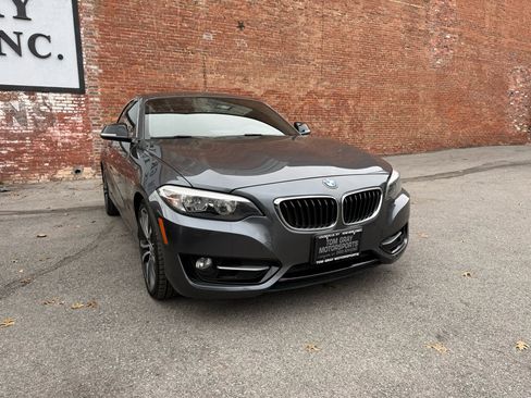 Used 2015 BMW 228i xDrive Coupe image 2