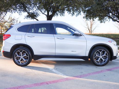 Used 2017 BMW X1 xDrive28i image 8