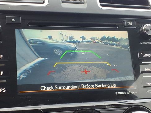 Used 2017 Subaru Forester 2.5i Touring image 9