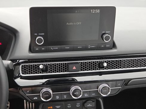 Certified 2025 Honda Civic Sport image 31