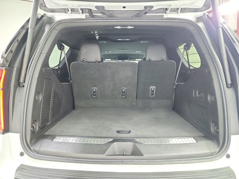 Used 2023 Chevrolet Suburban Premier image 45
