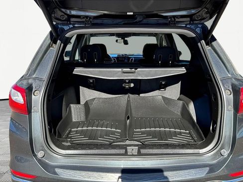 Used 2018 Chevrolet Equinox LT w/ LPO, Blackout Package image 30