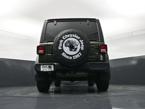 Used 2021 Jeep Wrangler Unlimited Sport AWD/4WD image 23