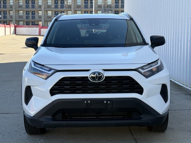 Certified 2025 Toyota RAV4 LE AWD/4WD image 9
