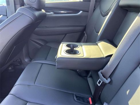 Certified 2024 Cadillac XT5 Premium Luxury w/ LPO, Floor Liner Package image 15