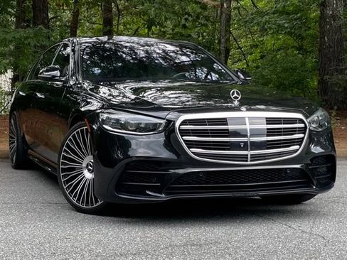 Used 2021 Mercedes-Benz S 580 4MATIC Sedan w/ AMG Line image 9