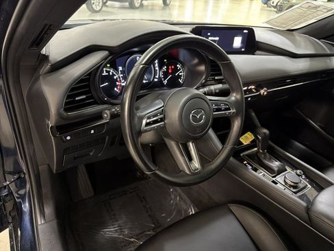 Used 2019 MAZDA MAZDA3 Hatchback FWD image 15