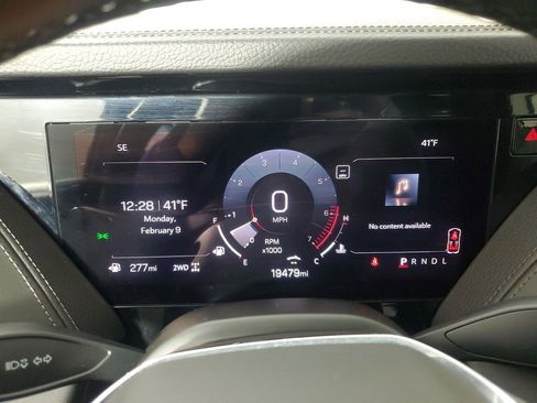 Used 2025 GMC Yukon Denali image 27