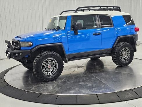 Used 2007 Toyota FJ Cruiser 4WD image 1
