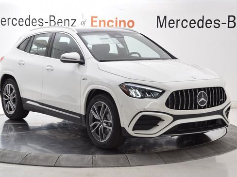 New 2026 Mercedes-Benz GLA 35 AMG 4MATIC image 8