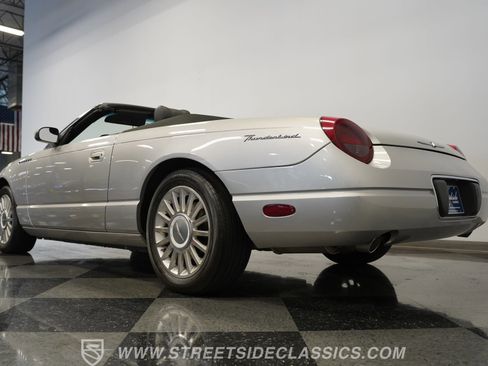 Used 2004 Ford Thunderbird image 13