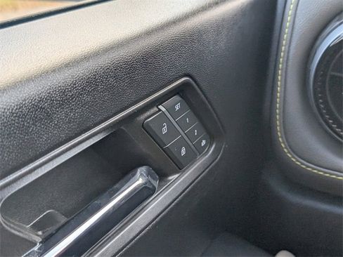 Certified 2024 Chevrolet Colorado ZR2 w/ ZR2 Convenience Package III image 28