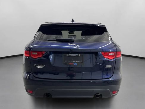 Used 2019 Jaguar F-PACE Premium AWD/4WD image 8