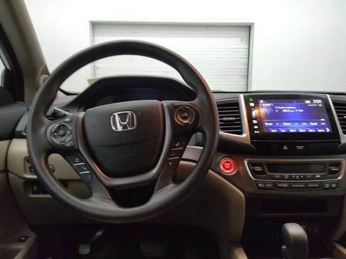 Used 2016 Honda Pilot EX image 22