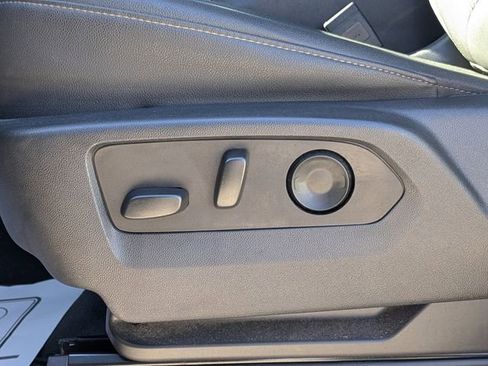 Used 2024 Chevrolet Silverado 3500 LTZ w/ LTZ Convenience Package image 18