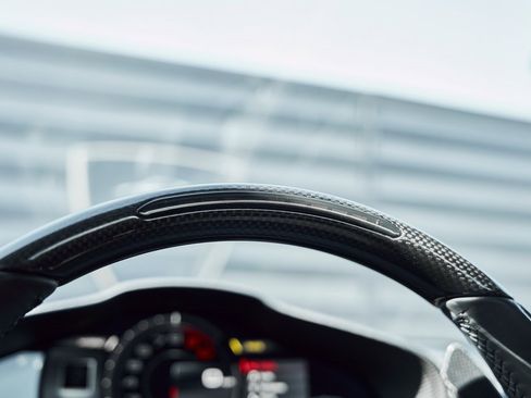 Used 2023 Ferrari SF90 Stradale Base image 64