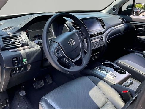 Certified 2023 Honda Ridgeline RTL image 12
