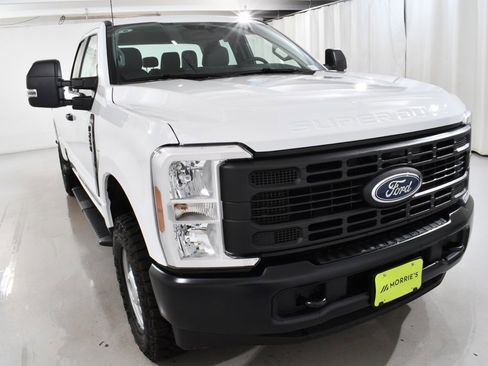 New 2026 Ford F250 XL w/ XL Off-Road Package image 4