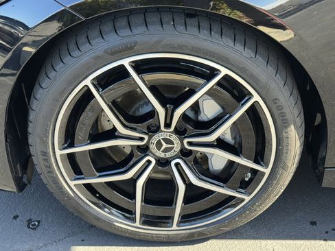 Used 2024 Mercedes-Benz C 300 Sedan image 15