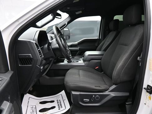 Used 2018 Ford F150 XLT w/ Equipment Group 302A Luxury AWD/4WD image 9