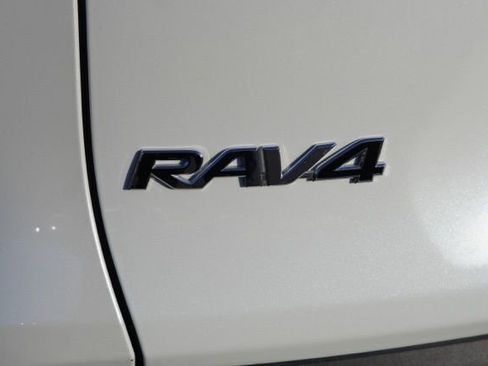 Certified 2023 Toyota RAV4 XLE Premium image 9