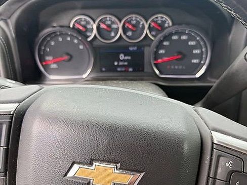 Used 2020 Chevrolet Silverado 1500 LT w/ All-Star Edition image 22