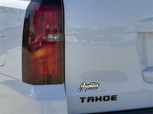 Certified 2020 Chevrolet Tahoe LT image 6