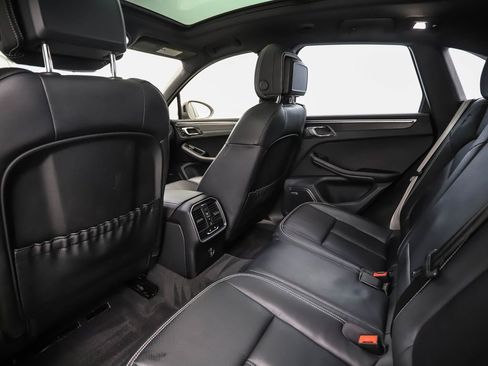 Used 2023 Porsche Macan GTS image 20