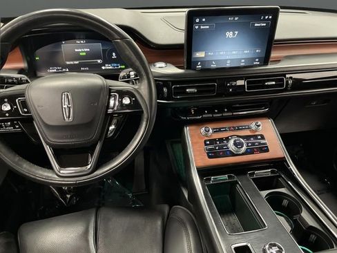 Used 2020 Lincoln Aviator Grand Touring w/ Equipment Group 302A image 5