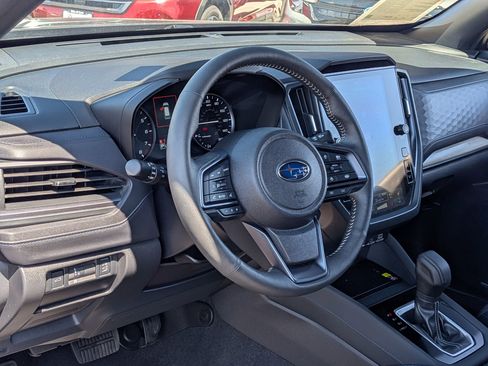 Certified 2025 Subaru Forester Limited image 14