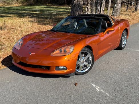 Used 2008 Chevrolet Corvette Coupe w/ Preferred Equipment Group RWD image 9
