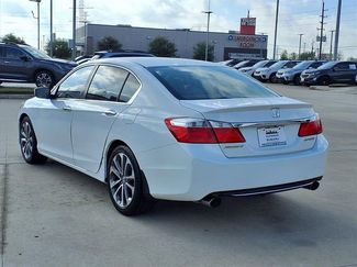 Used 2015 Honda Accord Sport video 2
