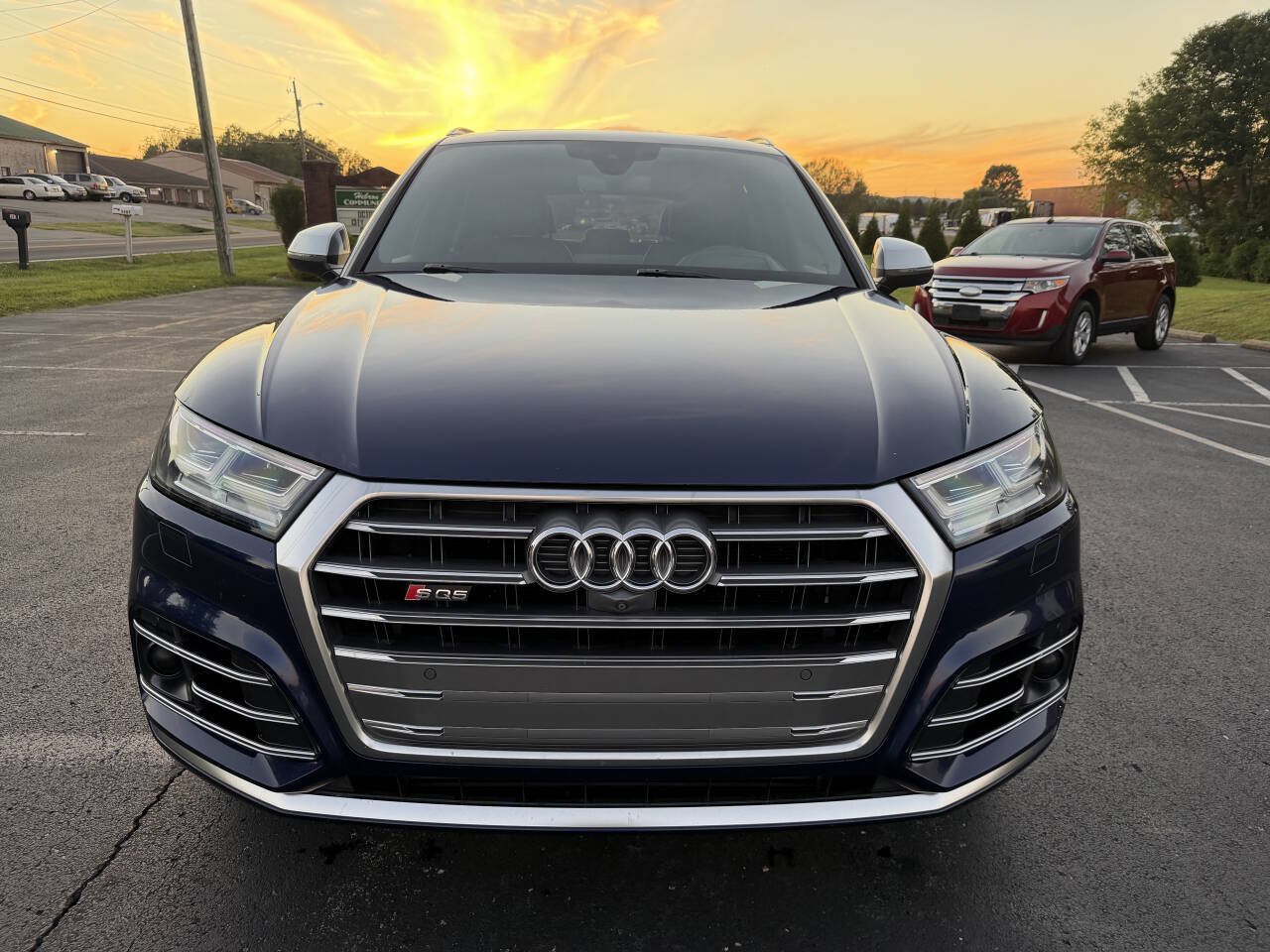 Used 2018 Audi SQ5 Prestige w/ Prestige Package AWD/4WD image 9