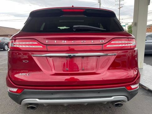 Used 2019 Lincoln MKC Reserve w/ MKC Climate Package AWD/4WD image 4