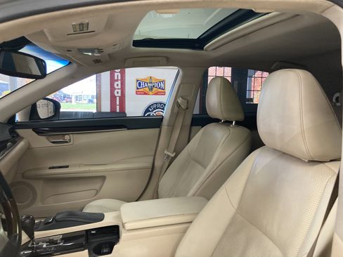 Used 2013 Lexus ES 350 w/ Luxury Pkg image 14