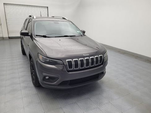 Used 2019 Jeep Cherokee Latitude Plus w/ Comfort/Convenience Group image 14
