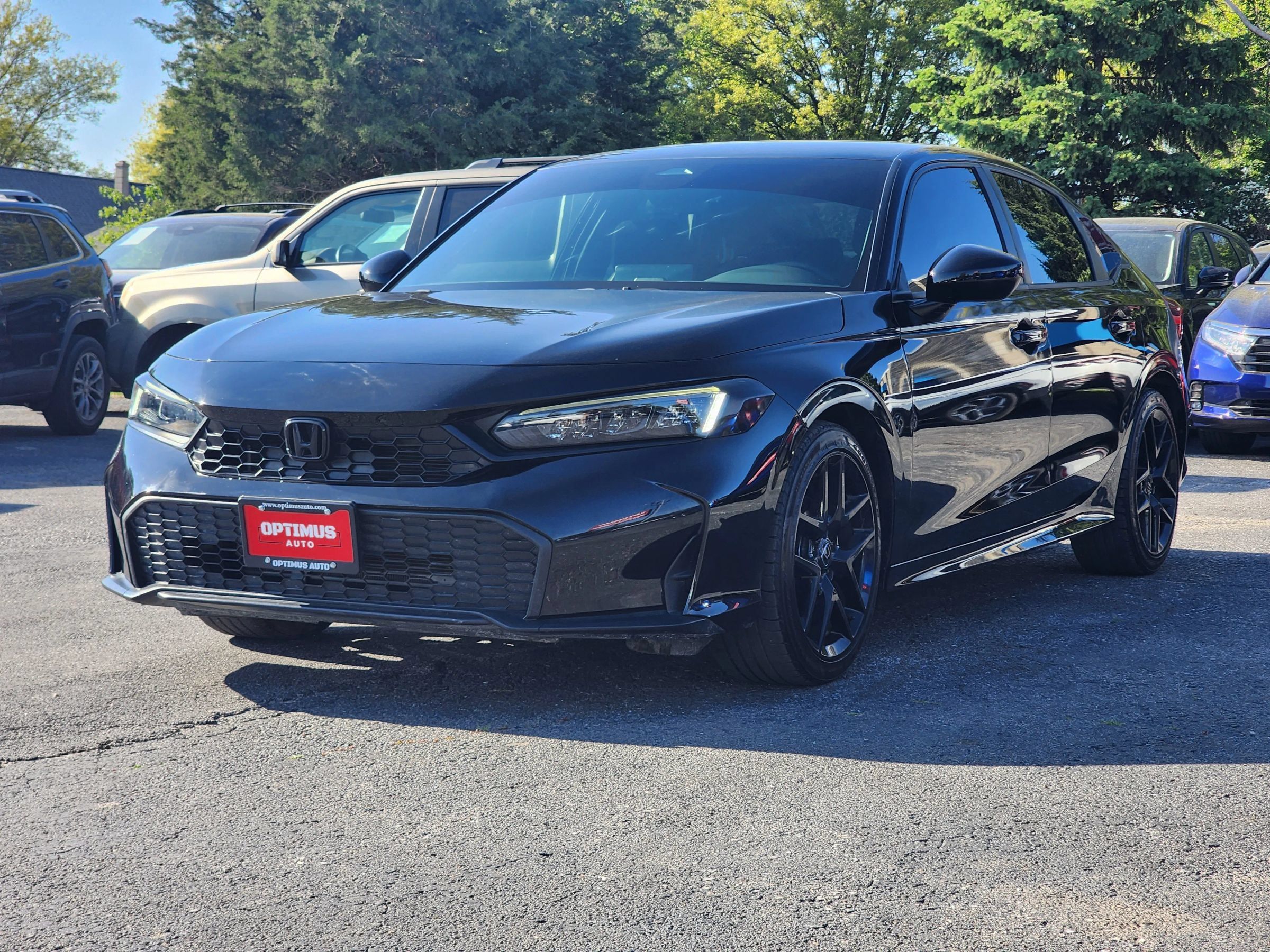 Used 2025 Honda Civic Sport image 3