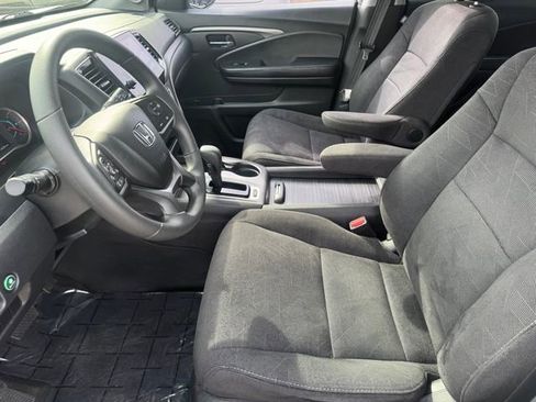 Used 2019 Honda Pilot EX image 9