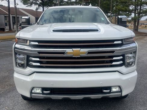 Used 2022 Chevrolet Silverado 2500 High Country w/ Z71 Off-Road Package image 2