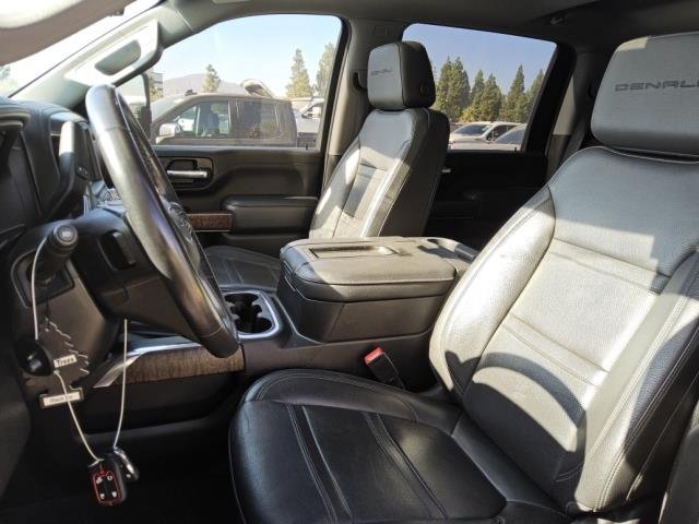 Used 2022 GMC Sierra 2500 Denali w/ Denali Ultimate Package AWD/4WD image 5