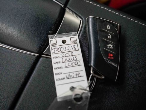 Used 2018 Lexus LC 500 Coupe image 30