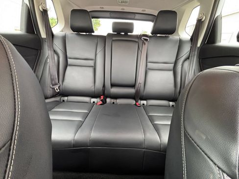 Used 2026 Nissan Rogue SL AWD/4WD image 36