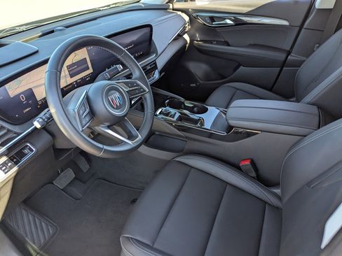 Certified 2025 Buick Envision Preferred image 25