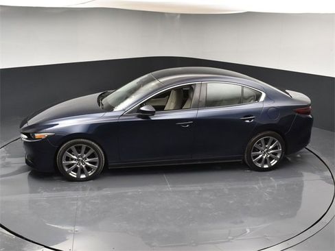 Used 2019 MAZDA MAZDA3 Sedan w/ Select Package image 42