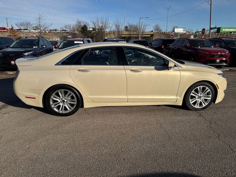 Used 2016 Lincoln MKZ AWD w/ Equipment Group 200A Select image 8