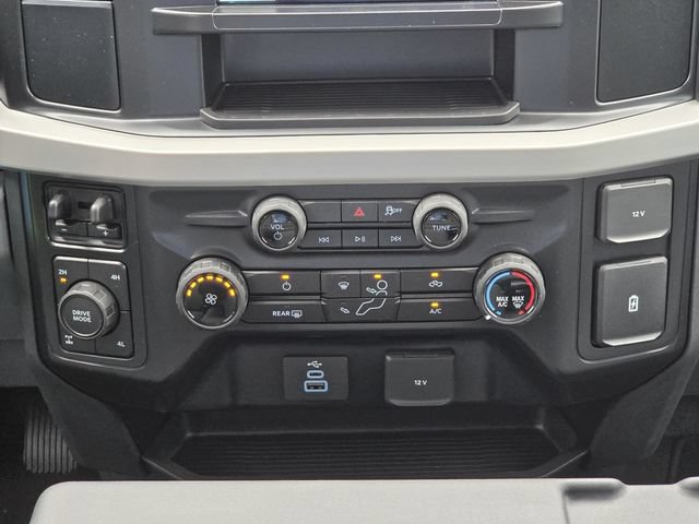 New 2026 Ford F250 XL w/ STX Appearance Package AWD/4WD image 14